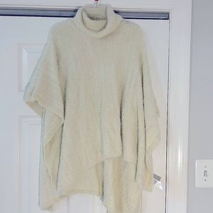 Ann Taylor NWT White sweater poncho with gold details